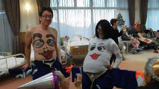 腹踊り屋さんもやってきました。